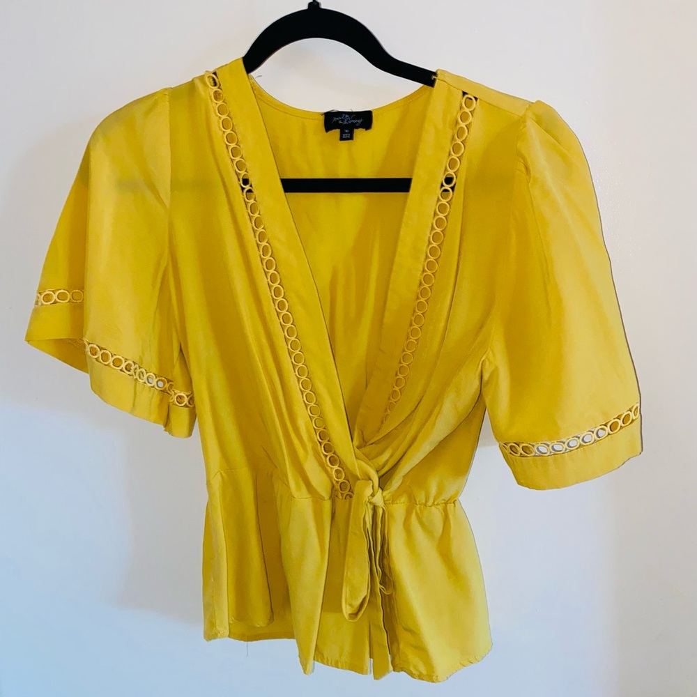 Women’s Mustard Blouse